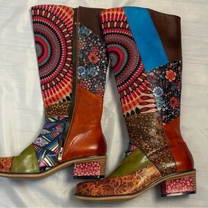 Vibrant Patchwork Heeled Boots Size 40 - bohemian Floral design with inside zipp